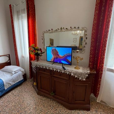 Princess Guest House Canal View Venice Ngoại thất bức ảnh